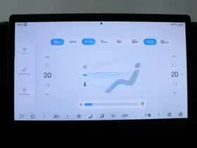 BYD Dolphin (2025) thumbnail 13