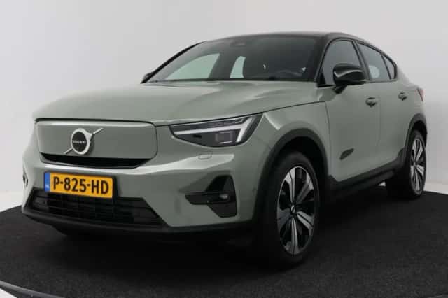 Volvo C40 (2022) thumbnail 1