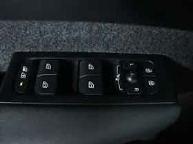 Volvo C40 (2022) thumbnail 6