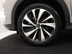 BYD SEAL_U (2025) thumbnail 7
