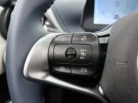 BYD ATTO_3 (2025) thumbnail 16