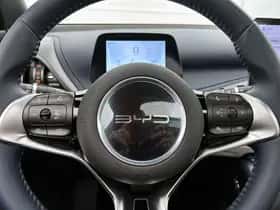 BYD ATTO_3 (2025) thumbnail 19