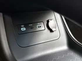 BYD ATTO_3 (2025) thumbnail 26