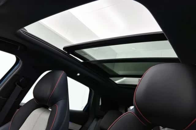 BYD ATTO_3 (2025) thumbnail 4