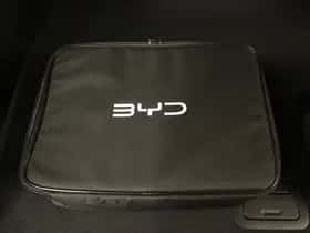 BYD SEAL_U (2026) thumbnail 30