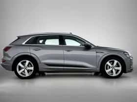Audi e-tron (2022) thumbnail 14