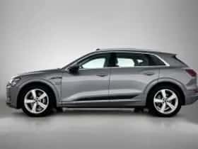 Audi e-tron (2022) thumbnail 4
