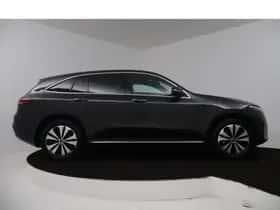 Mercedes-Benz EQC (2022) thumbnail 15
