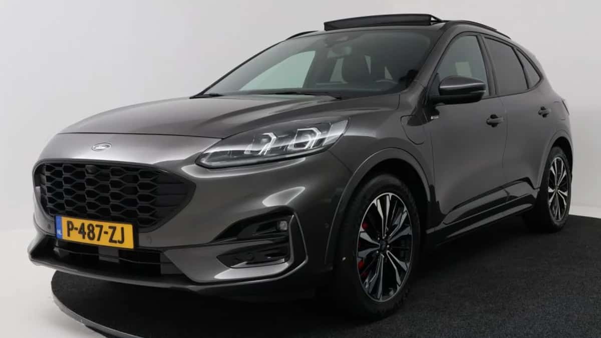 Ford Kuga (2021) — foto 1