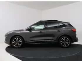 Ford Kuga (2021) thumbnail 4