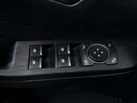 Ford Kuga (2021) thumbnail 5