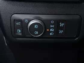 Ford Kuga (2021) thumbnail 6