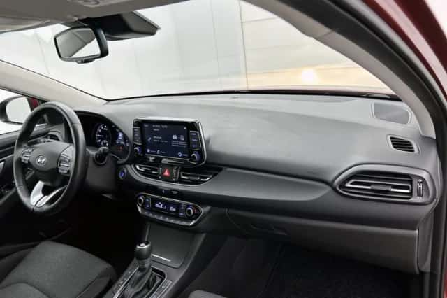 Hyundai i30 (2023) thumbnail 6