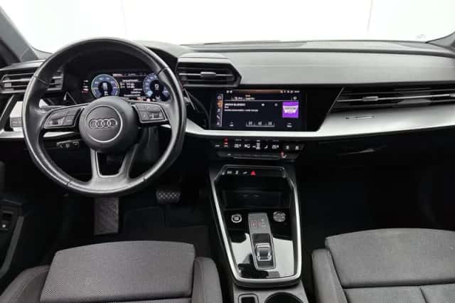 Audi A3 (2022) thumbnail 4