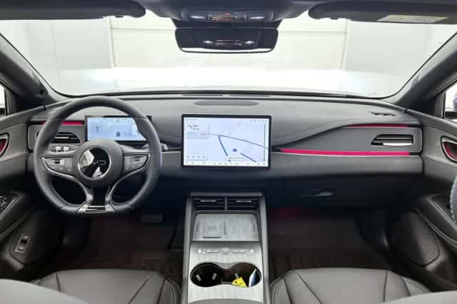 BYD Seal (2025) thumbnail 5