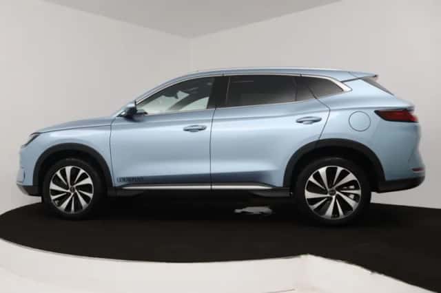 BYD SEAL_U (2026) thumbnail 3