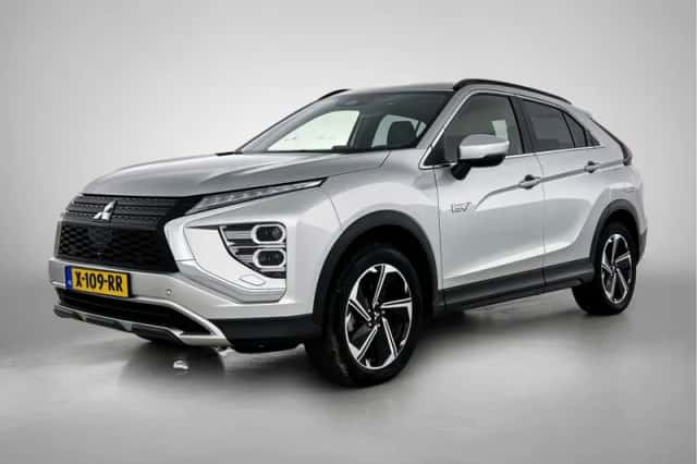 Mitsubishi Eclipse_Cross (2024) thumbnail 1