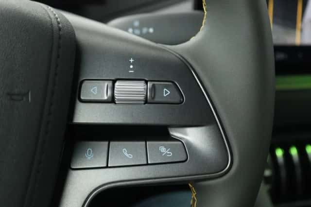 BYD ATTO_3 (2026) thumbnail 6