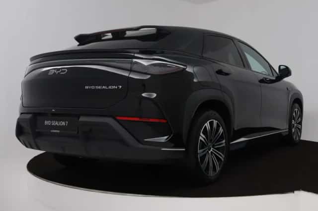 BYD SEALION (2026) thumbnail 2