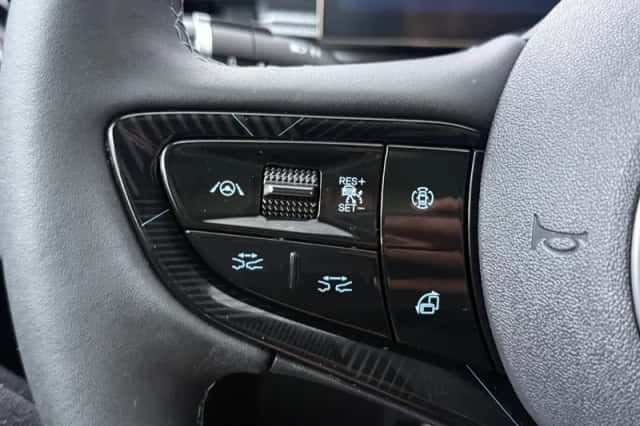BYD Seal (2025) thumbnail 6