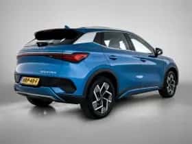 BYD ATTO_3 (2025) thumbnail 3