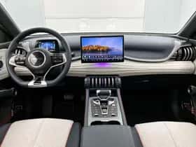 BYD ATTO_3 (2025) thumbnail 5
