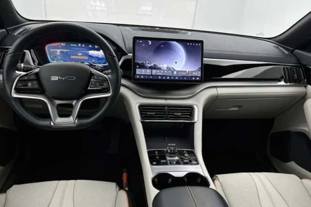 BYD SEAL_U (2025) thumbnail 4