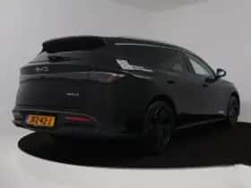 BYD Seal (2025) thumbnail 3