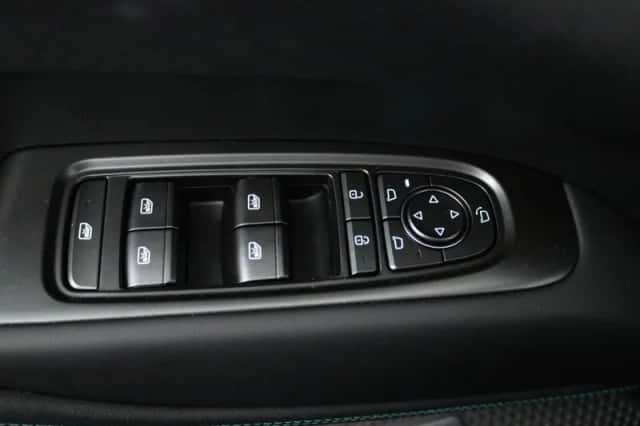 BYD Seal (2025) thumbnail 4