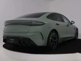 BYD Seal (2026) thumbnail 2