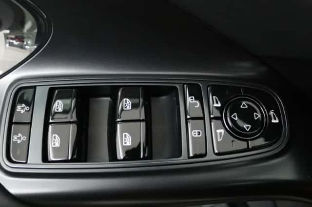 BYD Seal (2026) thumbnail 4
