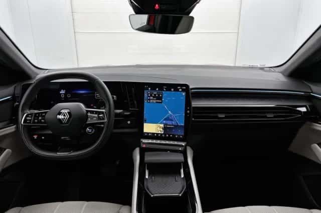 Renault Espace (2024) thumbnail 4