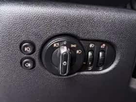 MINI Cooper (2021) thumbnail 7