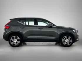 Volvo XC40 (2019) thumbnail 13