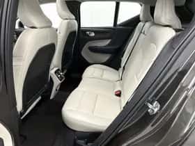 Volvo XC40 (2019) thumbnail 18