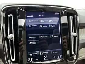 Volvo XC40 (2019) thumbnail 30