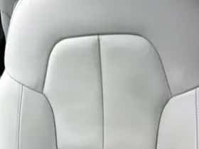 Volvo XC40 (2019) thumbnail 38