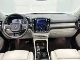 Volvo XC40 (2019) thumbnail 6