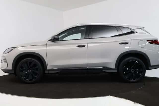 BYD SEAL_U (2026) thumbnail 3