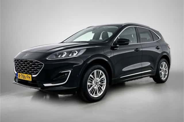 Ford Kuga (2021) thumbnail 1