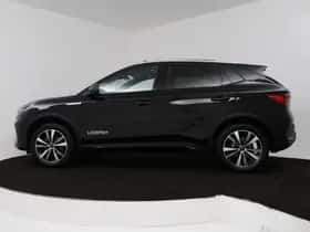 BYD ATTO_3 (2025) thumbnail 3