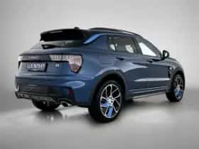Lynk & Co 01 (2022) thumbnail 3