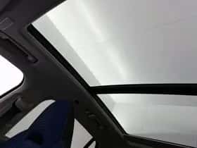 Lynk & Co 01 (2022) thumbnail 4
