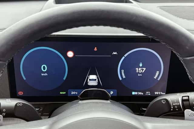Hyundai Kona (2025) thumbnail 5