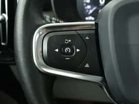 Volvo XC40 (2020) thumbnail 13