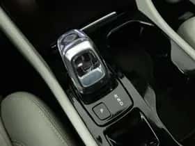 Volvo XC40 (2020) thumbnail 27