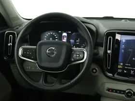 Volvo XC40 (2020) thumbnail 31