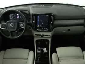 Volvo XC40 (2020) thumbnail 32