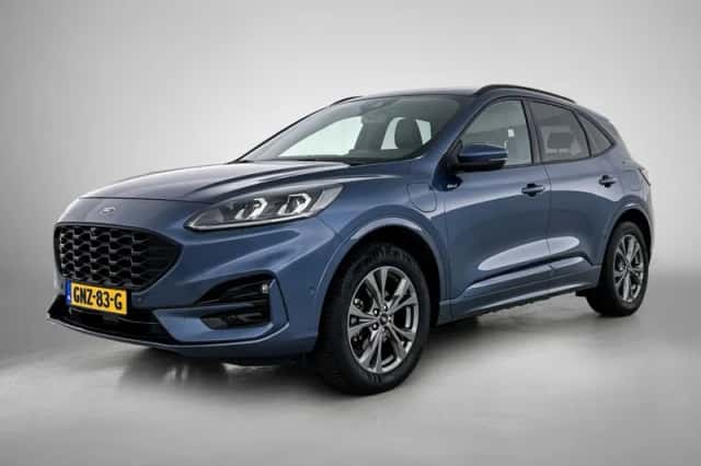 Ford Kuga (2022) thumbnail 1