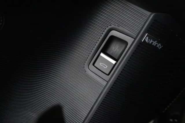 BYD SEAL_U (2026) thumbnail 5